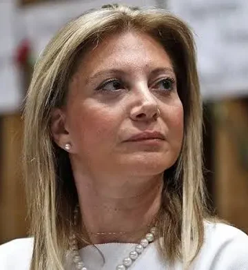 Από τα Τέμπη στο κόμμα Καρυστιανού